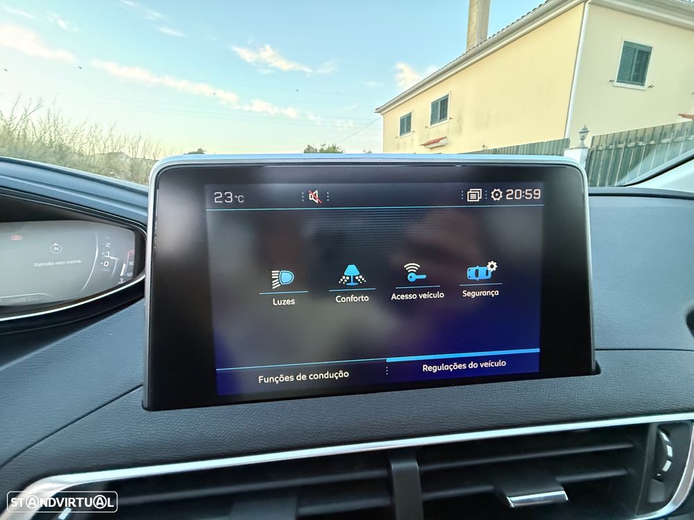 Peugeot 3008 PureTech 130 Stop & Start GPF EAT8 Crossway - 41