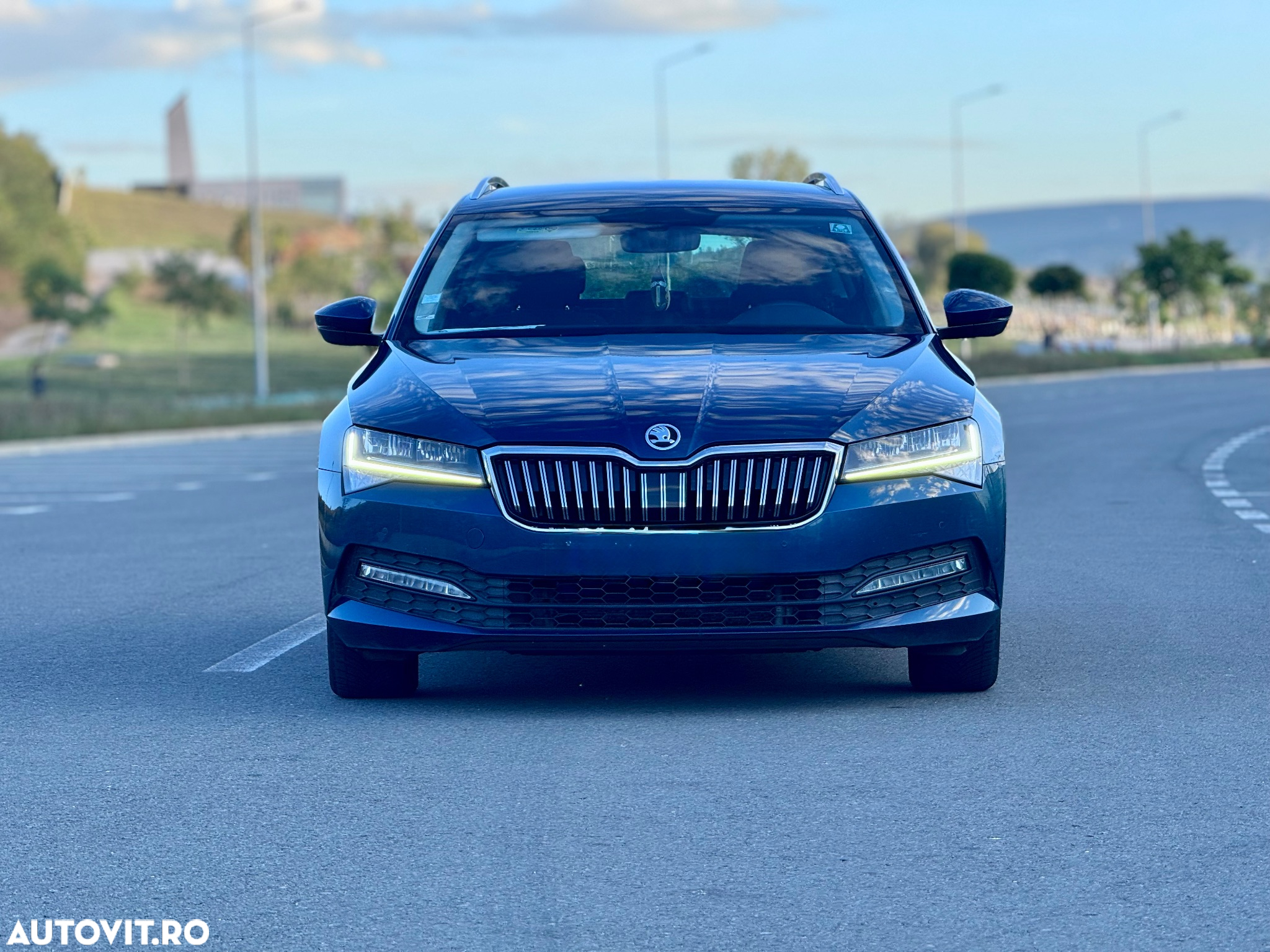 Skoda Superb 2.0 TDI 150 CP DSG Essence - 2