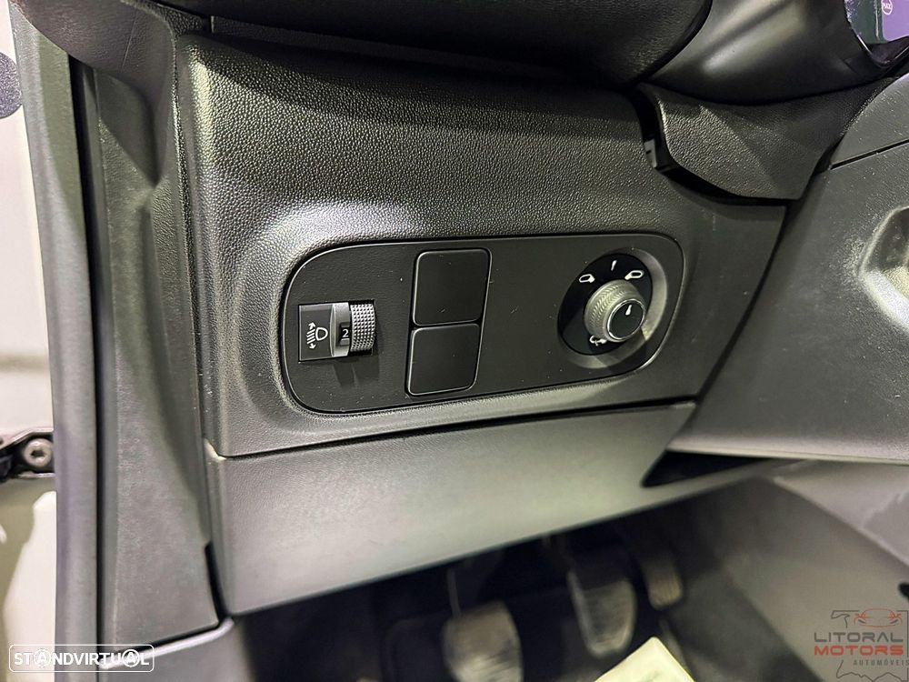 Citroën C3 1.2 PureTech Max - 18