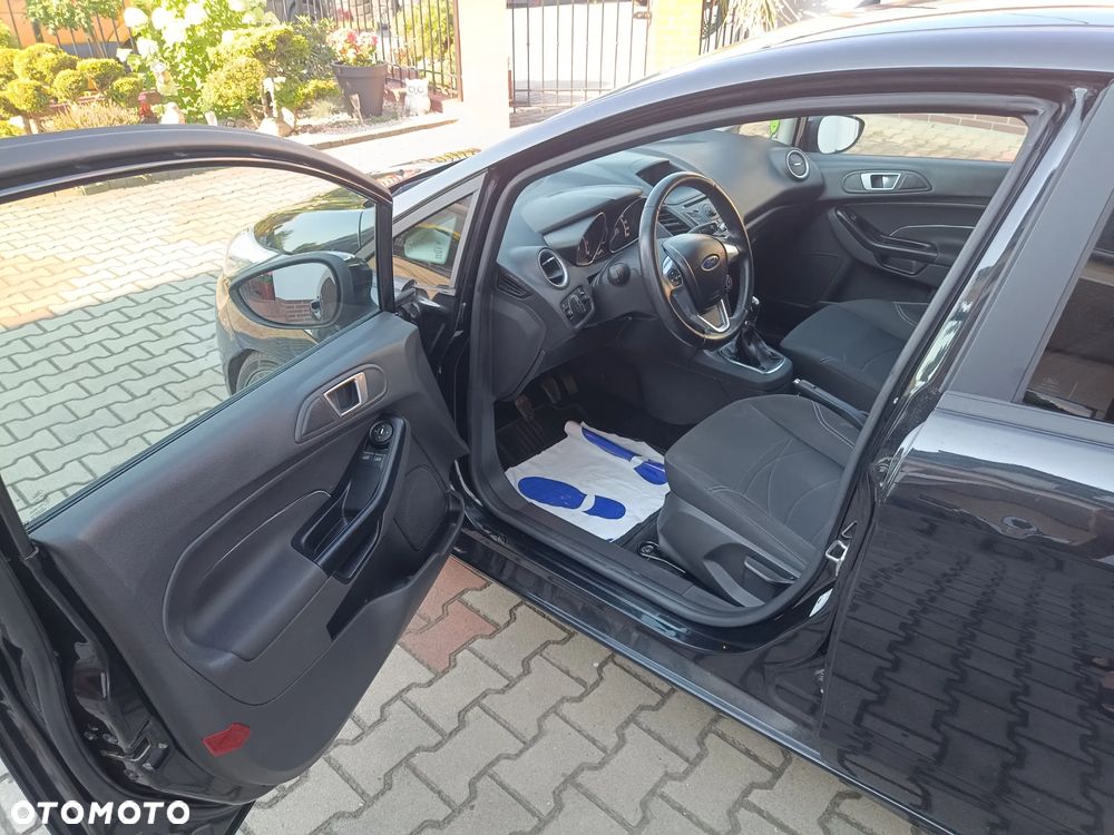 Ford Fiesta - 8