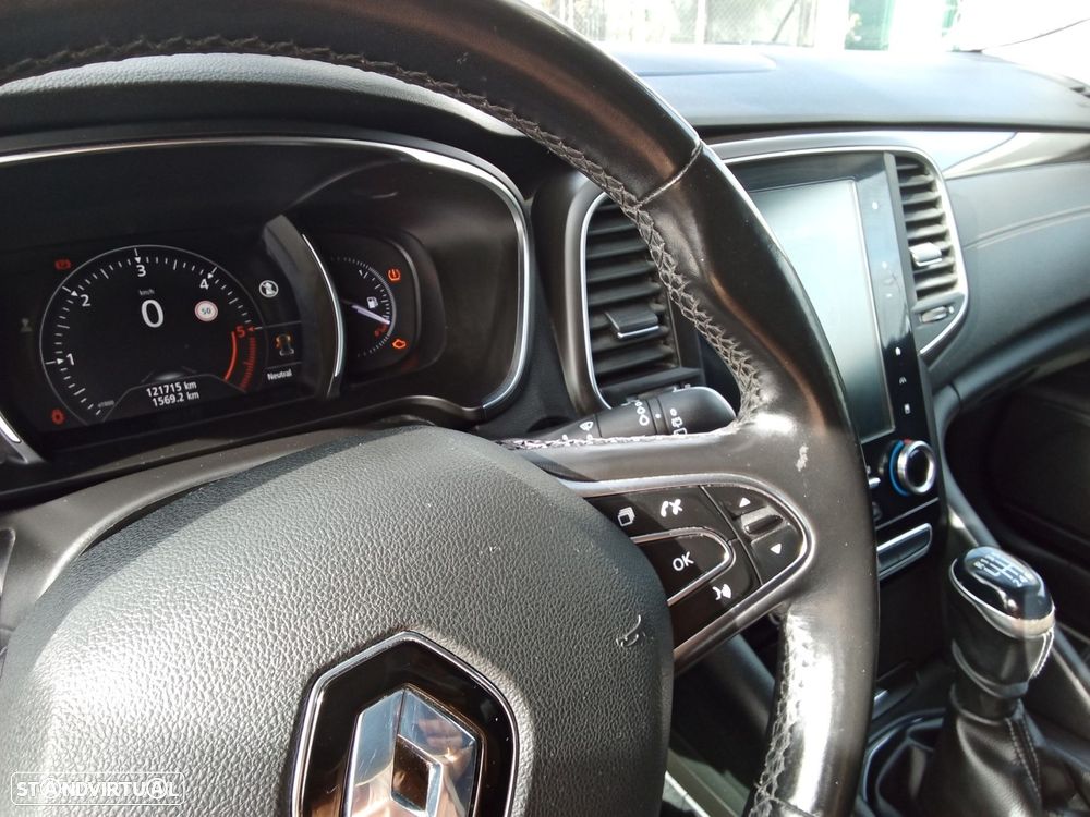 Renault Talisman Sport Tourer 1.6 dCi Executive - 17