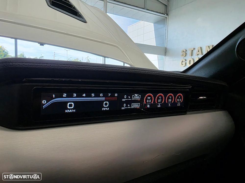 Ford Mustang 2.3i EcoBoost - 23