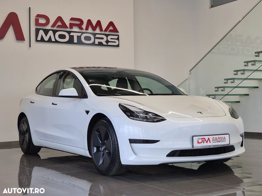 Tesla Model 3 Standard Reichweite Plus Hinterradantrieb - 3