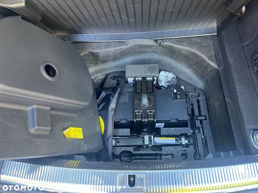 Audi A4 Avant 2.0 TDI DPF clean diesel multitronic Ambition - 23