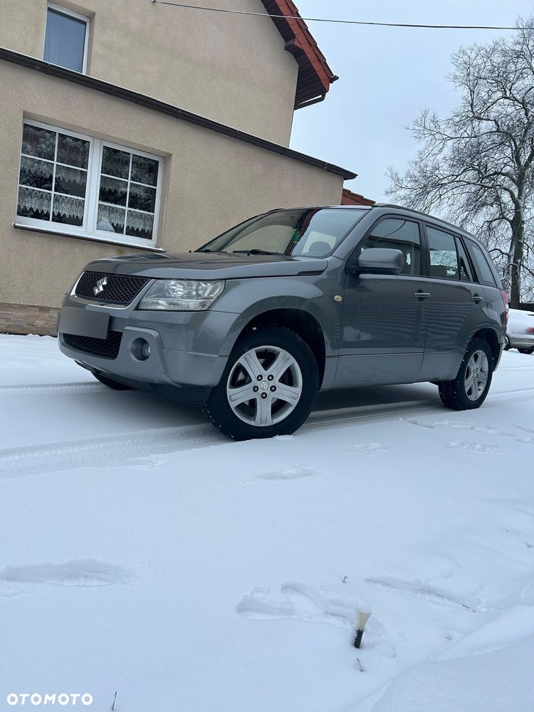 Suzuki Grand Vitara 2.0 - 2