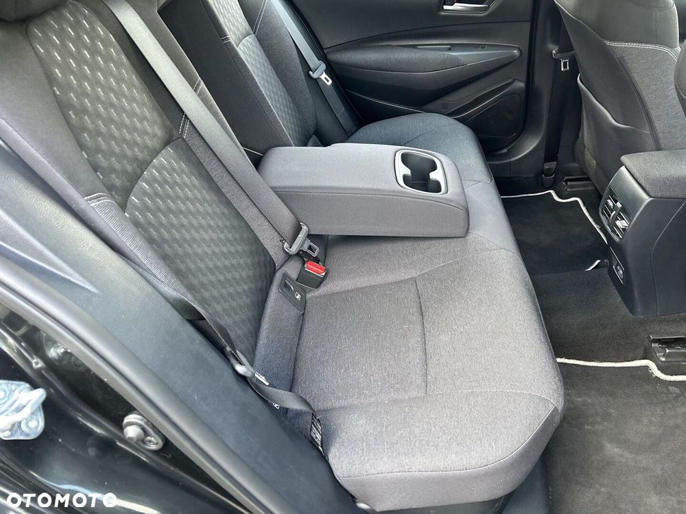 Toyota Corolla 1.8 Hybrid Comfort - 15