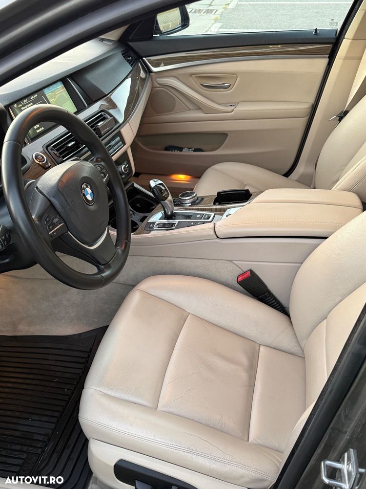 BMW Seria 5 520d xDrive AT - 7