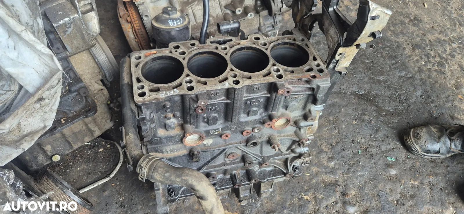 Bloc motor  dezechipat Vw Passat B6 B7 Touran E-OS motor 2.0 tdi cod CFFB 103kw 140cp Euro 5 E5 - 1