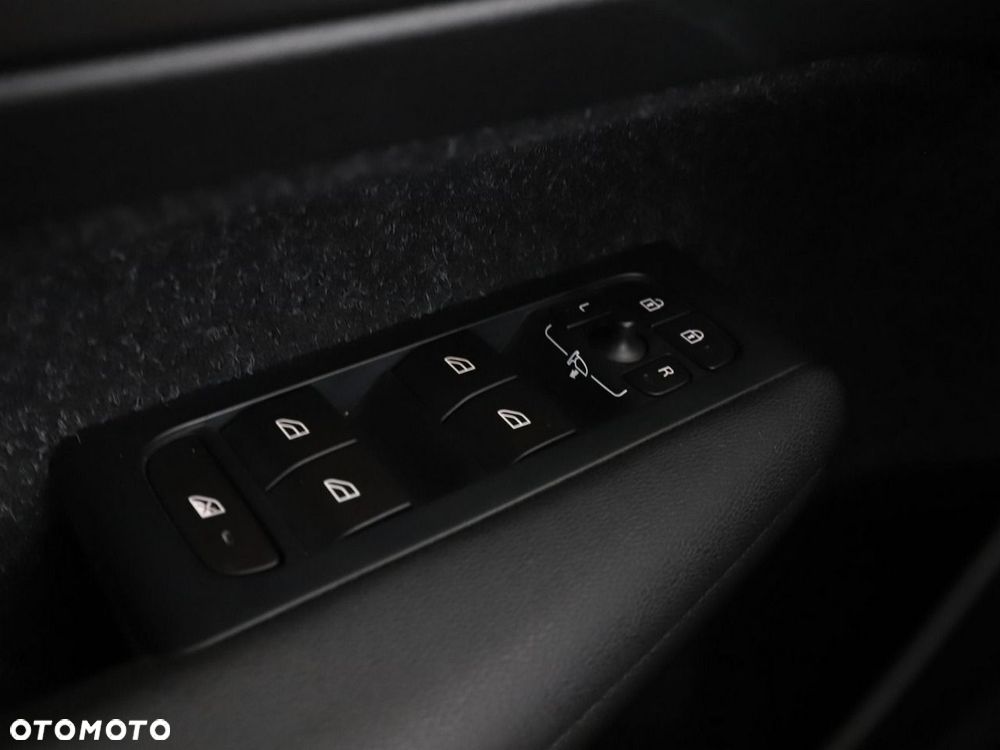 Volvo XC 40 T4 Momentum - 36