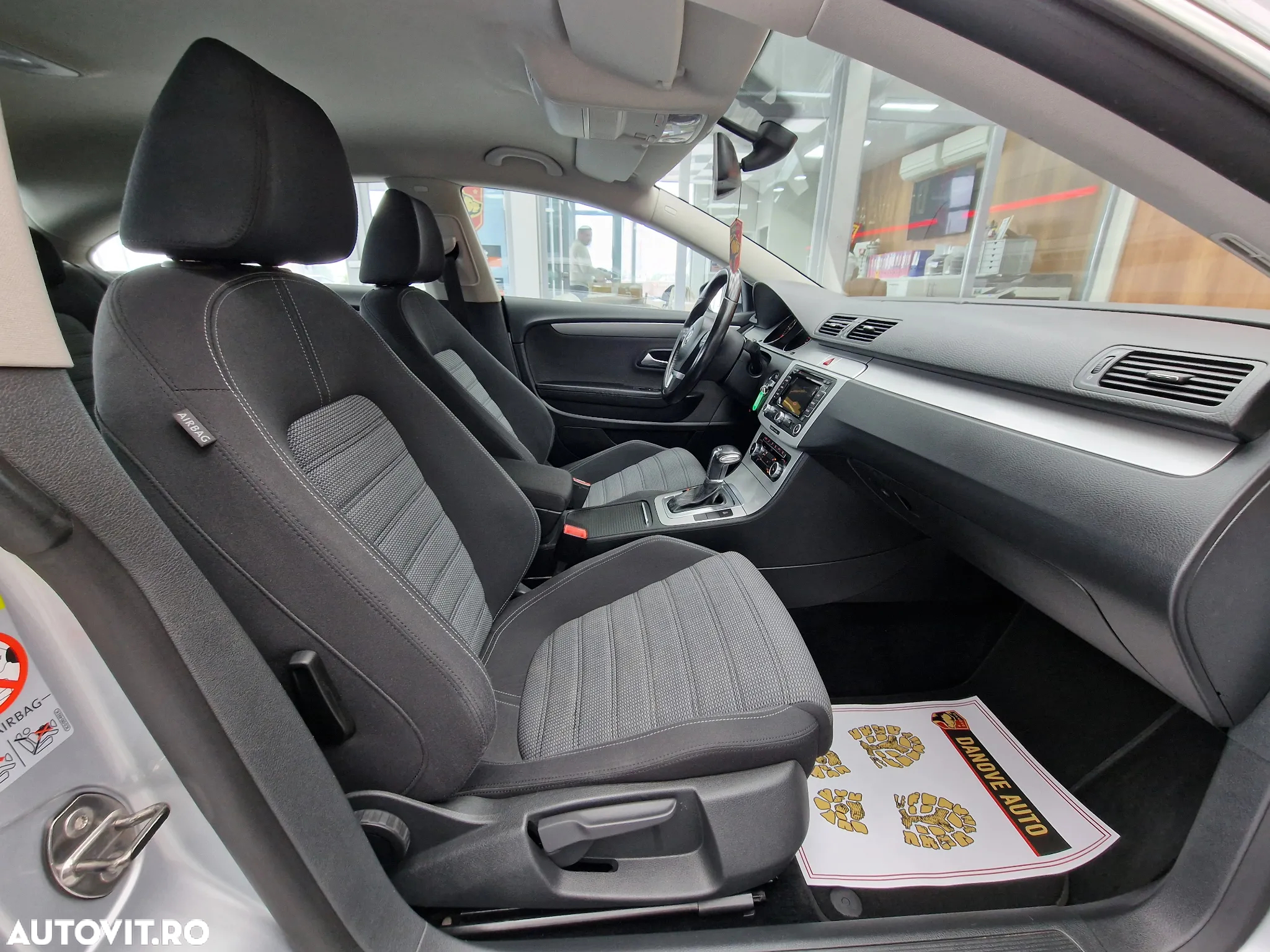 Volkswagen Passat CC 1.8 TSI DSG - 14