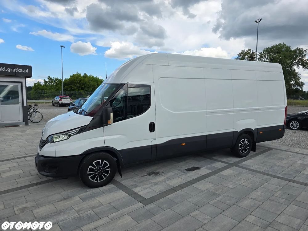 Iveco Daily 35S18  180KM Maxi L4H3 - 9