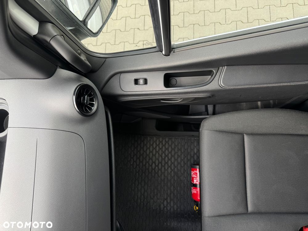 Mercedes-Benz Mercedes Sprinter 317 CDI 170 KM | DOKA 7 os. | 22 800 km | ASO | HAK - 19