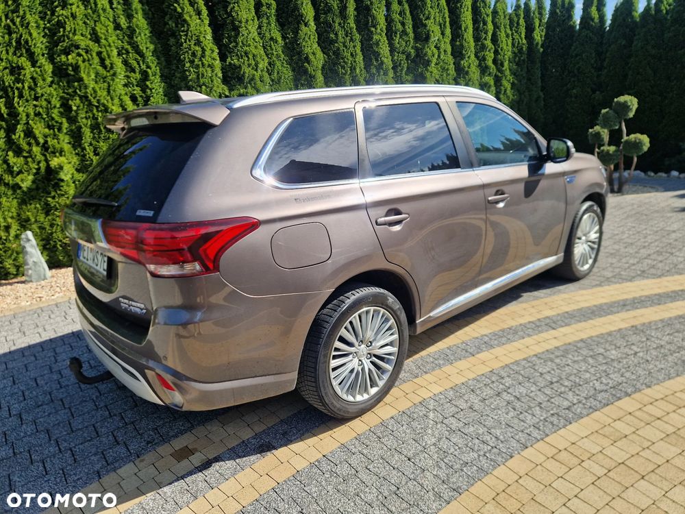 Mitsubishi Outlander 2.4 4WD - 20