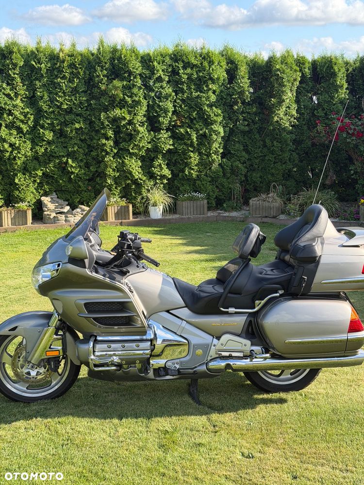 Honda GL - 4