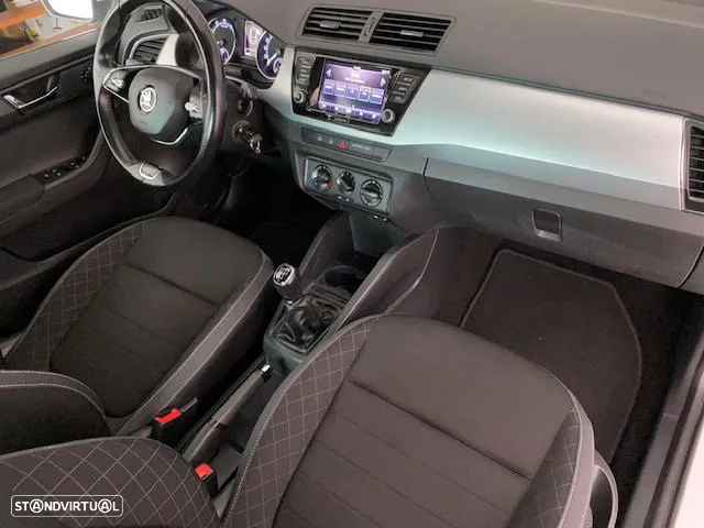 Skoda Fabia 1.0 TSI Ambition - 7