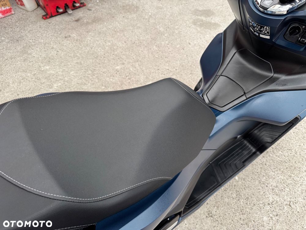 Honda PCX - 12