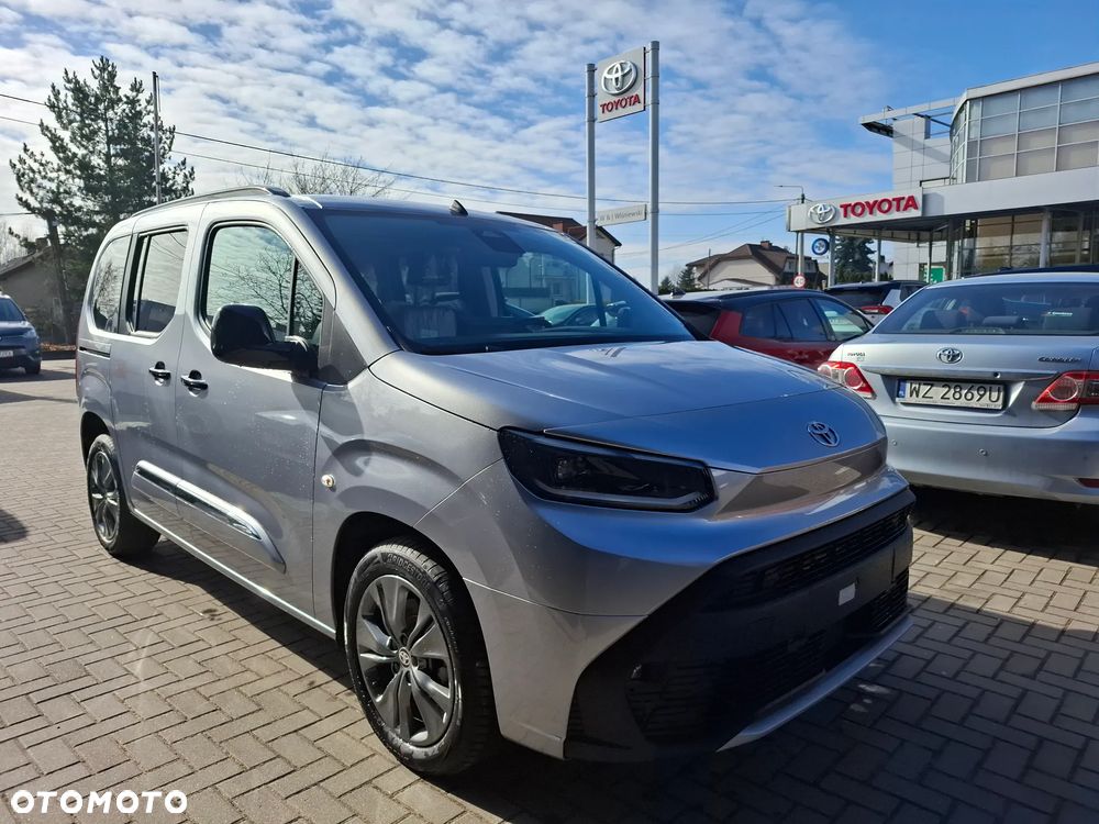 Toyota Proace City Verso 1.5 D-4D Family - 12