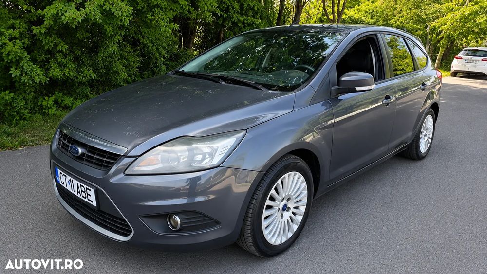 Ford Focus - 1