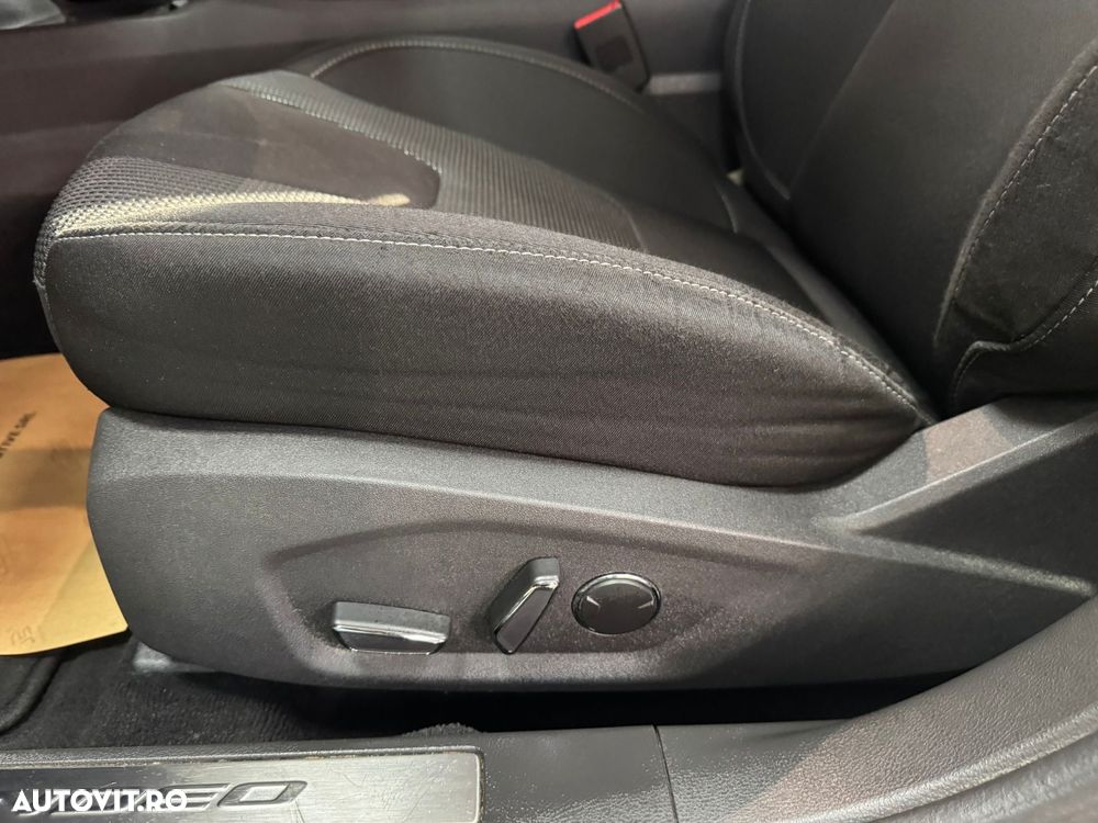 Ford Mondeo 2.0 HEV Titanium - 9