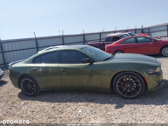 Dodge Charger - 8
