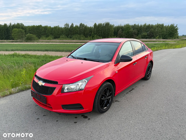 Chevrolet Cruze 1.6 LS