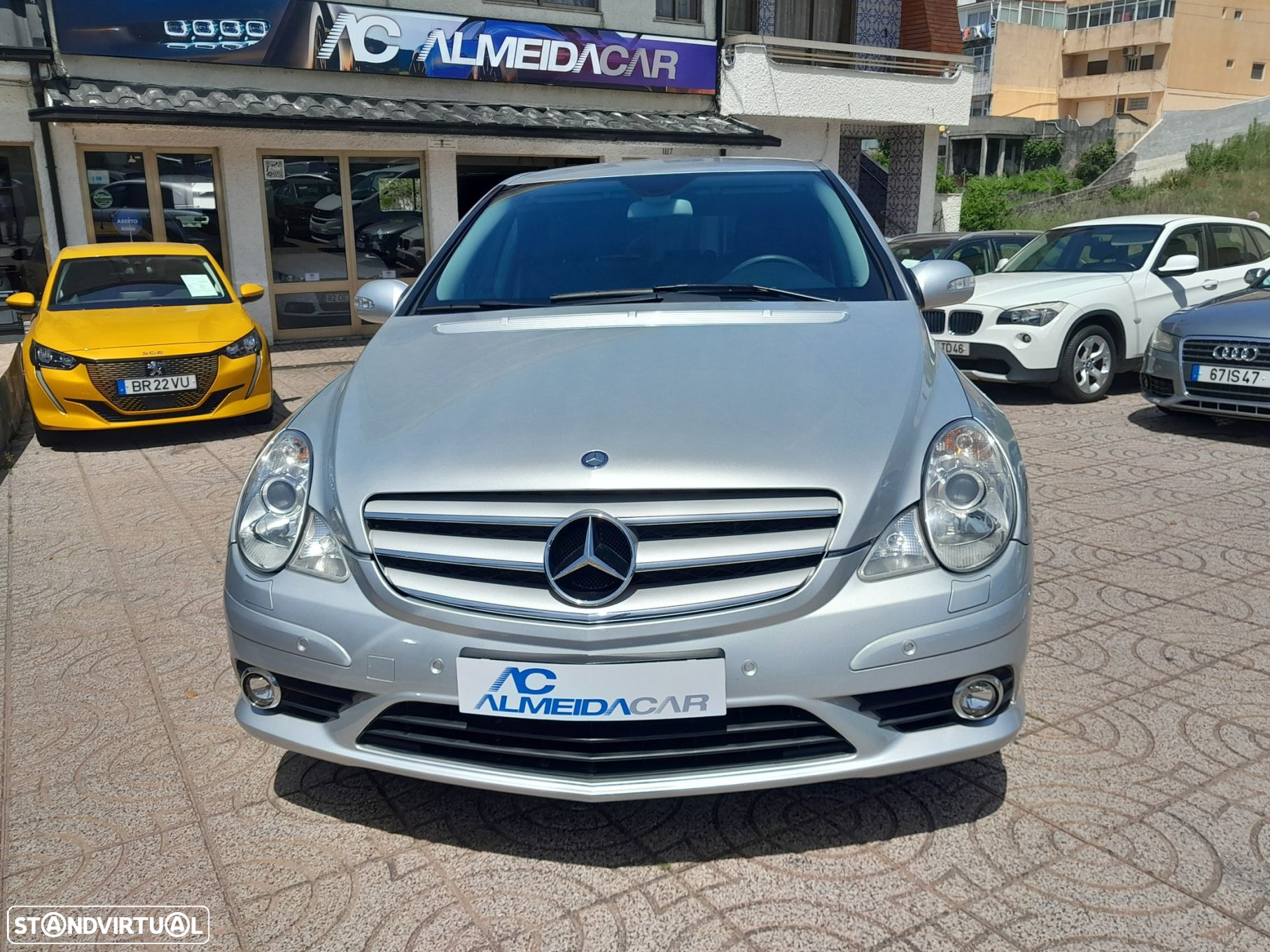 Mercedes-Benz R 320 CDi 4-Matic Longo - 51