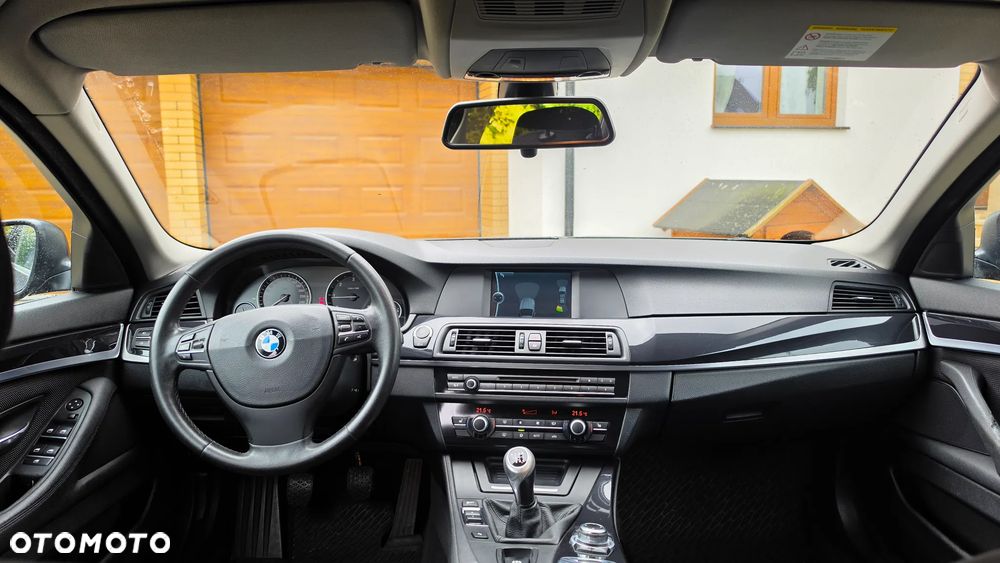 BMW Seria 5 520d Modern Line - 6