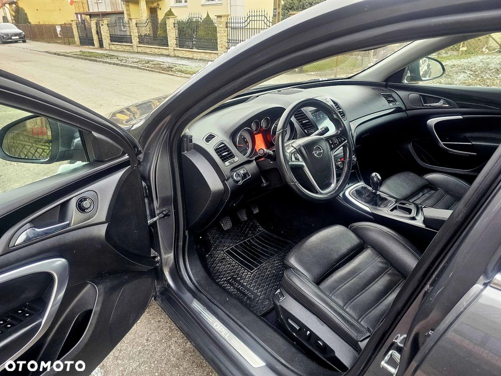 Opel Insignia 2.0 Turbo Cosmo - 10
