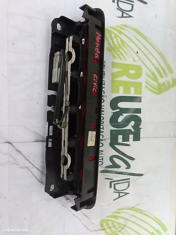 Farolim Stop Tampa Mala Centro Honda Civic Vii Hatchback (Eu, Ep, Ev) - 2