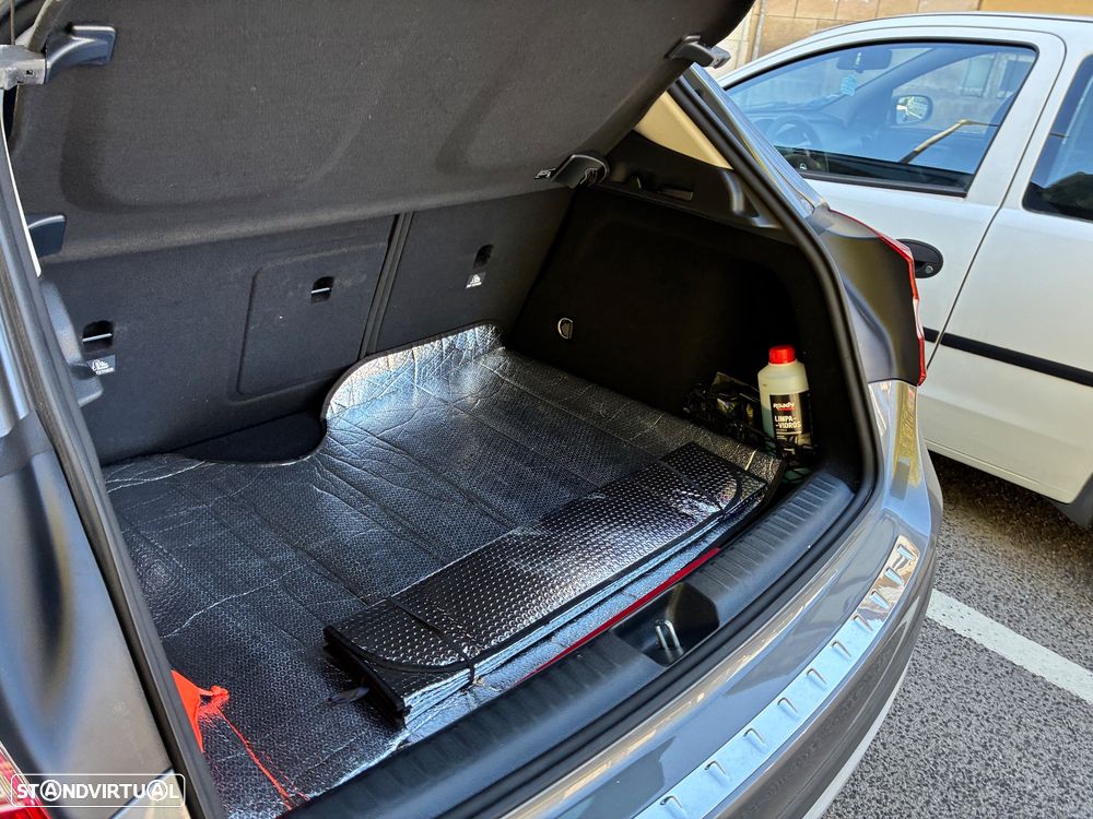Mercedes-Benz GLA 180 d Style - 14