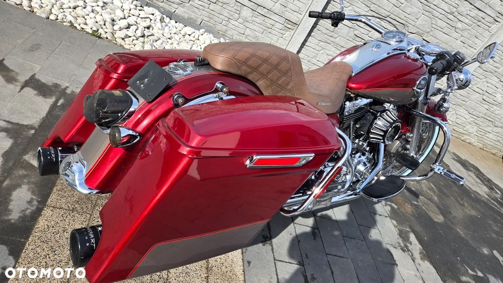 Harley-Davidson Touring Road King - 11