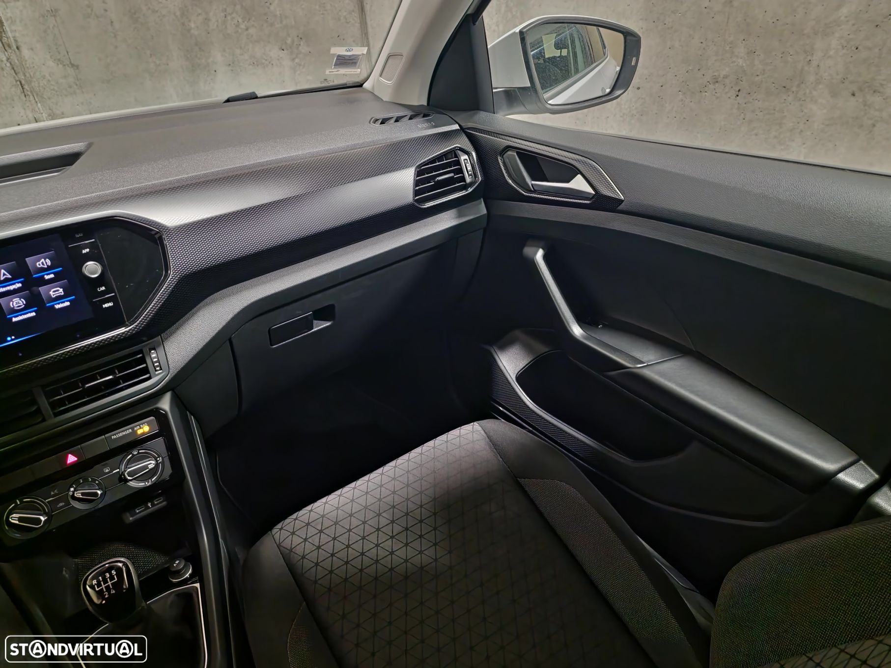 VW T-Cross 1.0 TSI Life - 16
