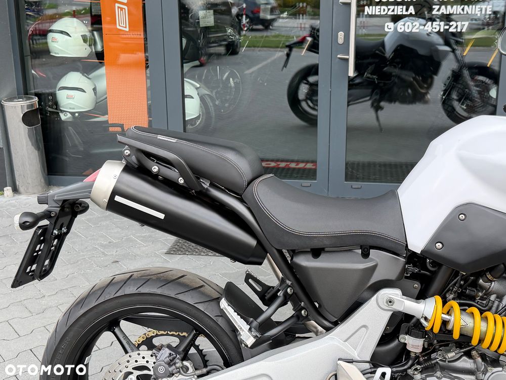 Yamaha MT - 11