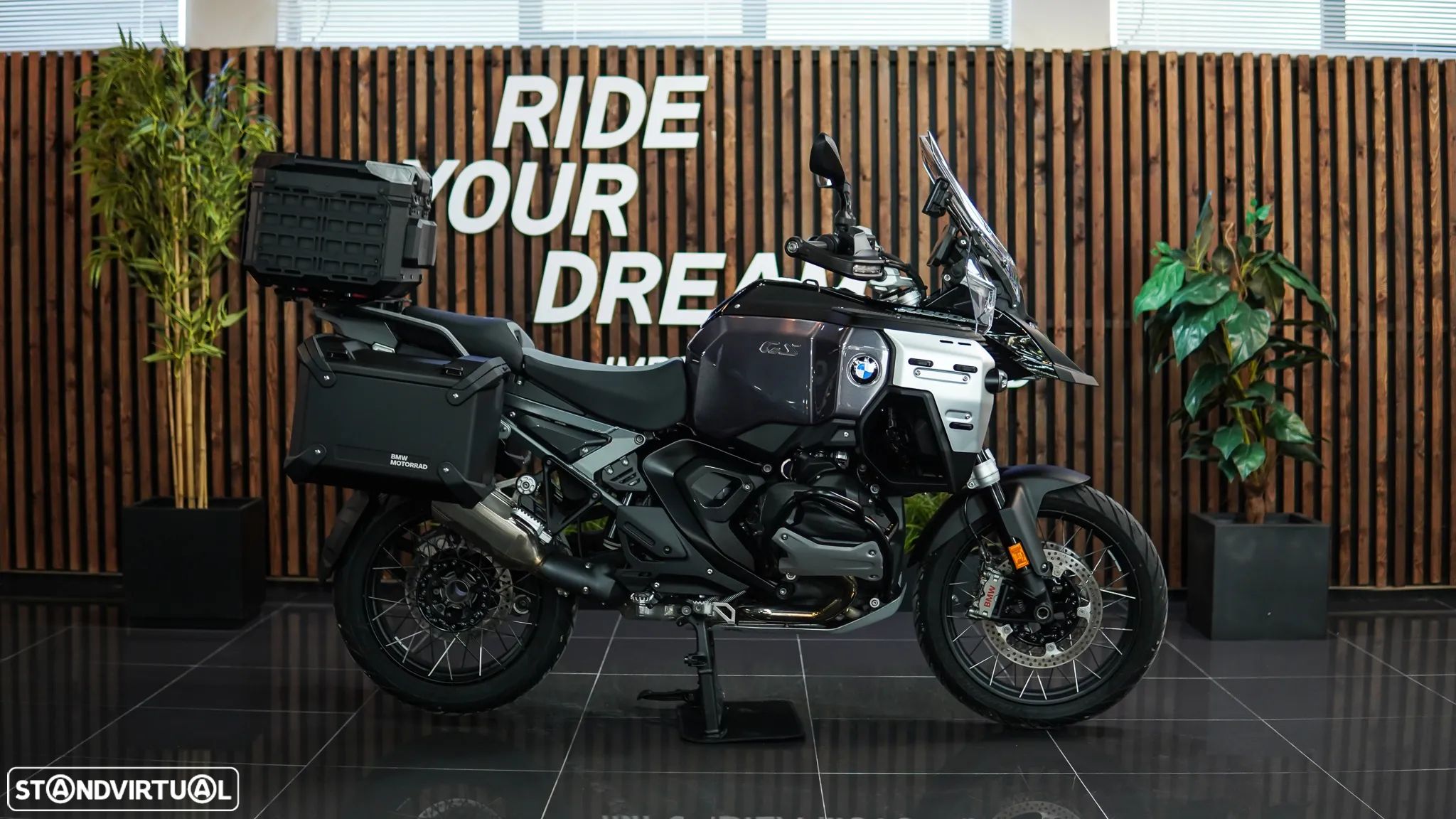 BMW R 1300 GS Adventure TRIPLE BLACK Rebaixada ASA - 1