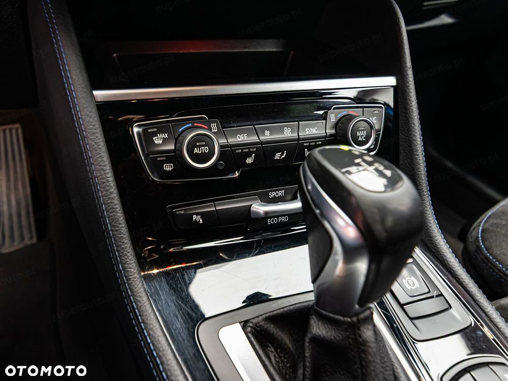 BMW Seria 2 220d GT xDrive M Sport sport - 22