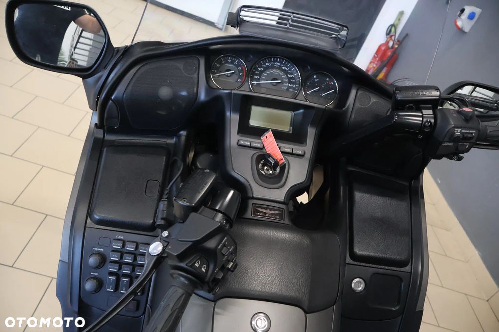 Honda GL - 7