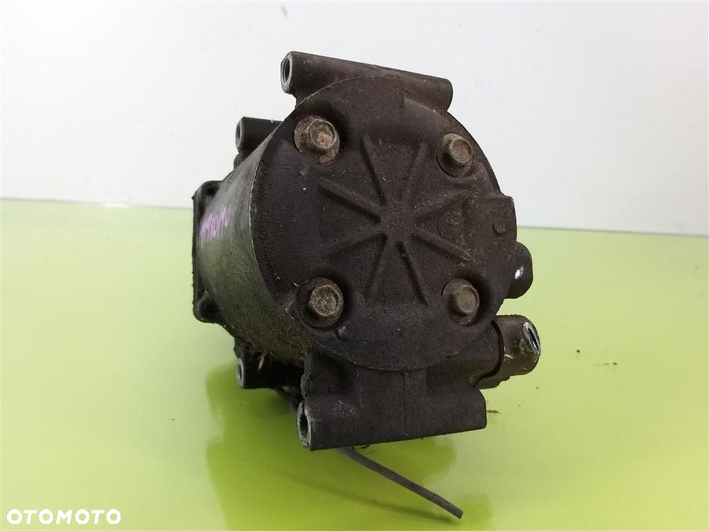 Sprężarka klimatyzacji Mitsubishi Lancer VII 1.6B 96KM 2003-2011 MN185570 - 2