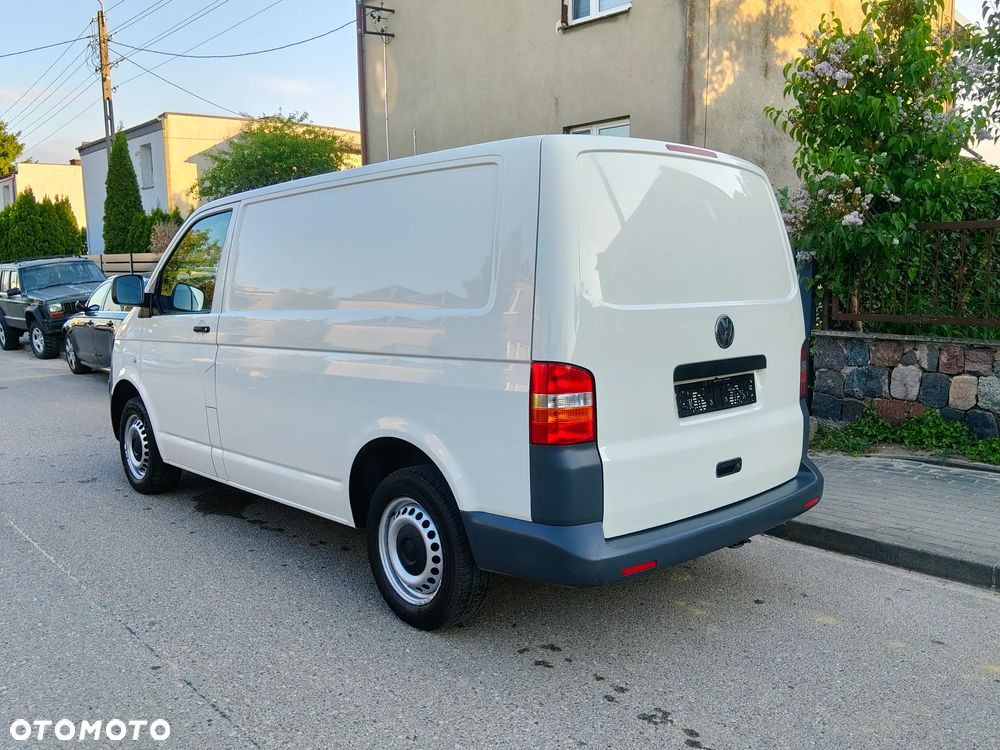 Volkswagen T5 - 3