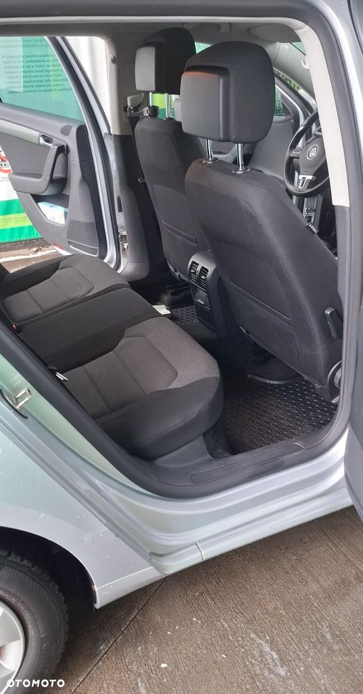Volkswagen Passat 1.6 TDI BlueMotion - 13