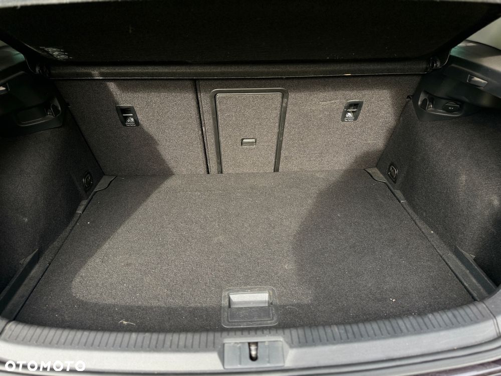 Volkswagen Golf 1.4 TSI - 30