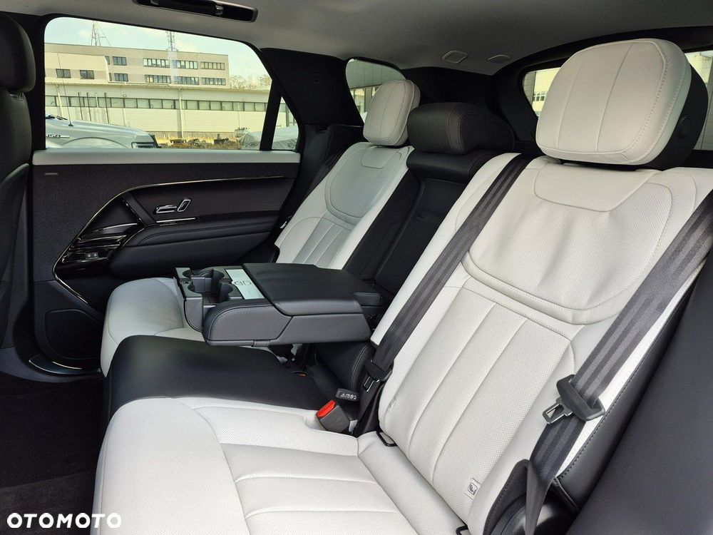 Land Rover Range Rover Sport - 26
