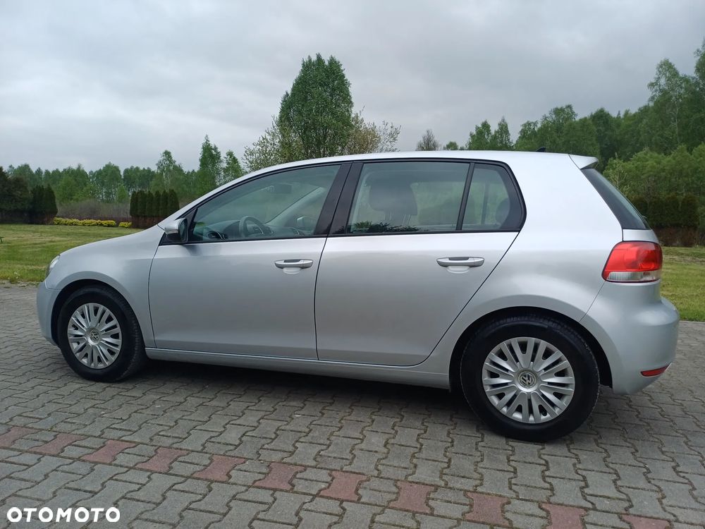 Volkswagen Golf - 14