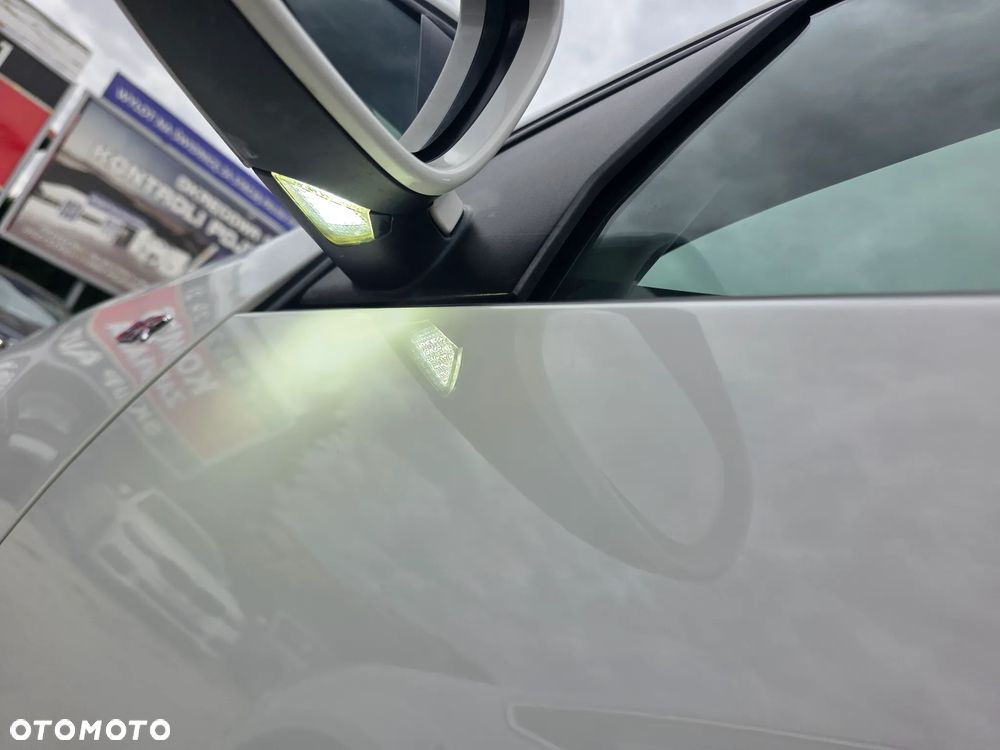 Volkswagen Golf 2.0 GTI Edition 30 - 17