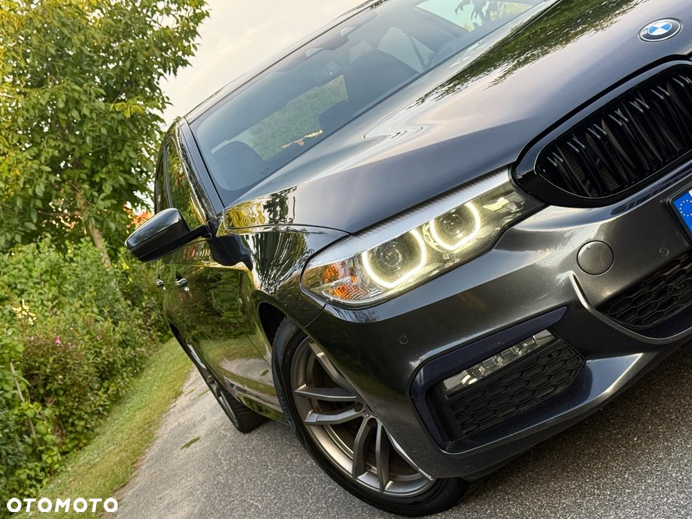BMW Seria 5 520d M Sport Edition - 6
