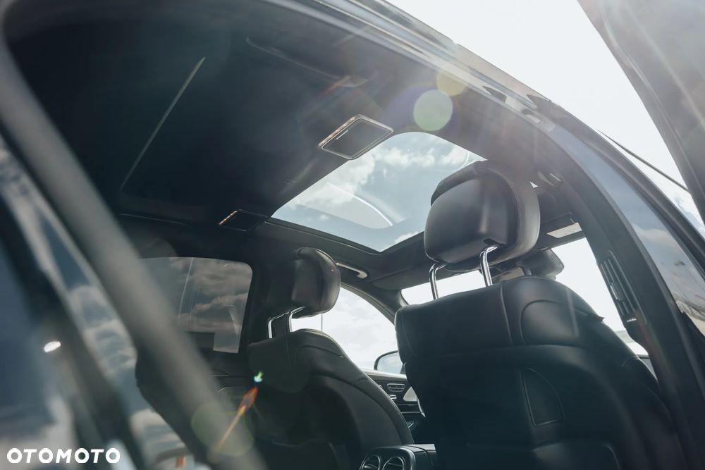 Mercedes-Benz Klasa S 500 4-Matic 7G-TRONIC - 28
