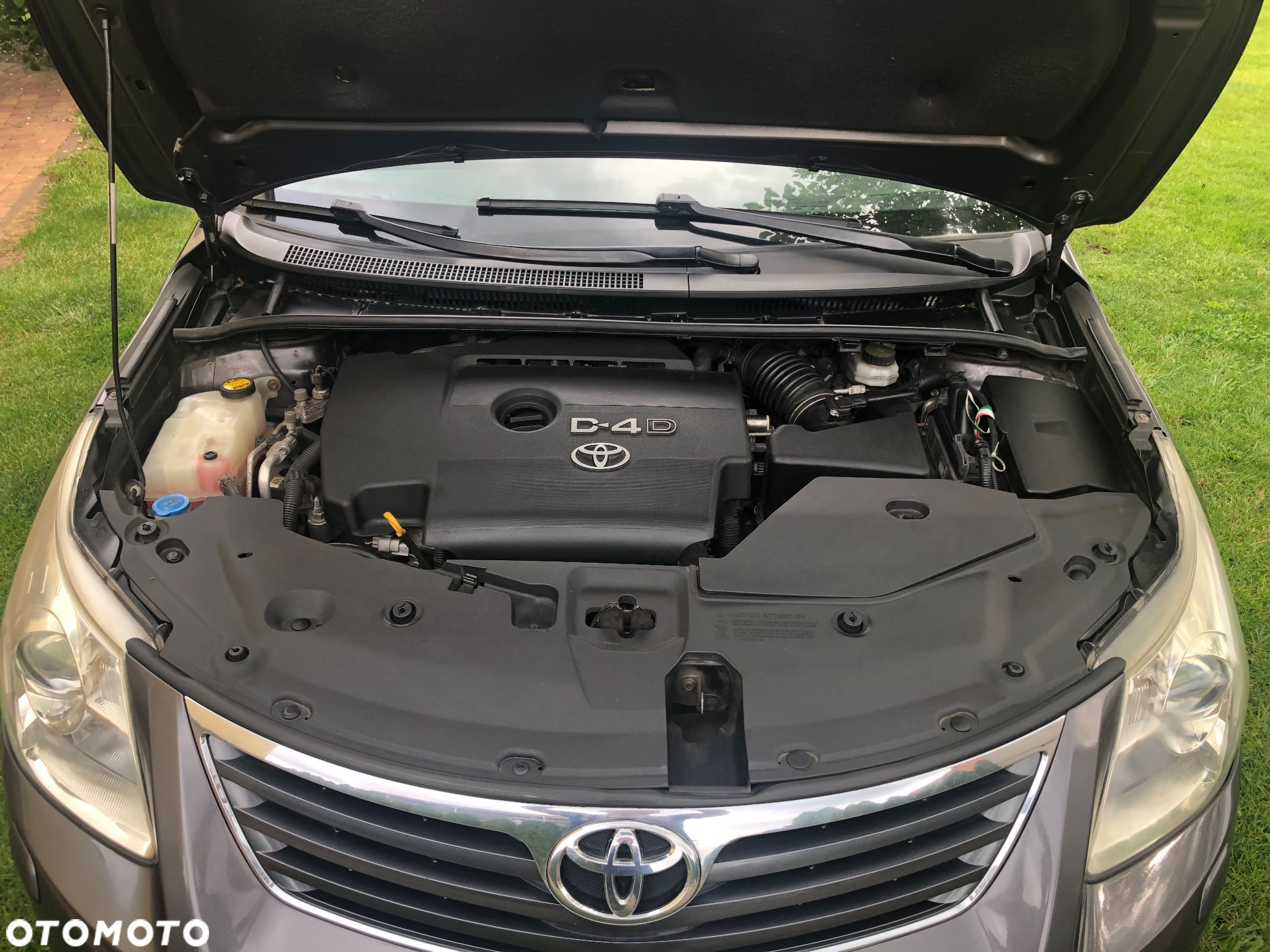 Toyota Avensis 2.0 D-4D Sol+NAVI - 16
