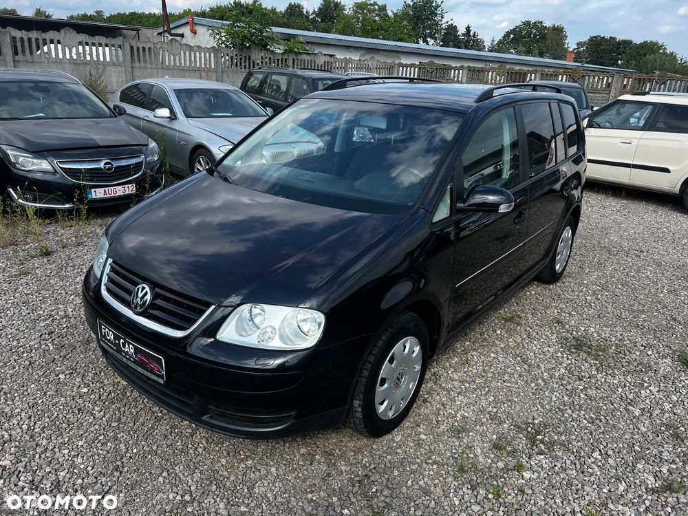 Volkswagen Touran 1.9 TDI Conceptline - 1