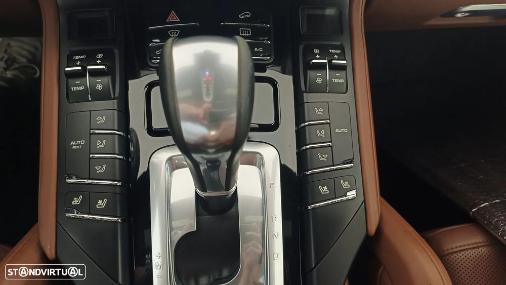 Porsche Cayenne S E-Hybrid - 17