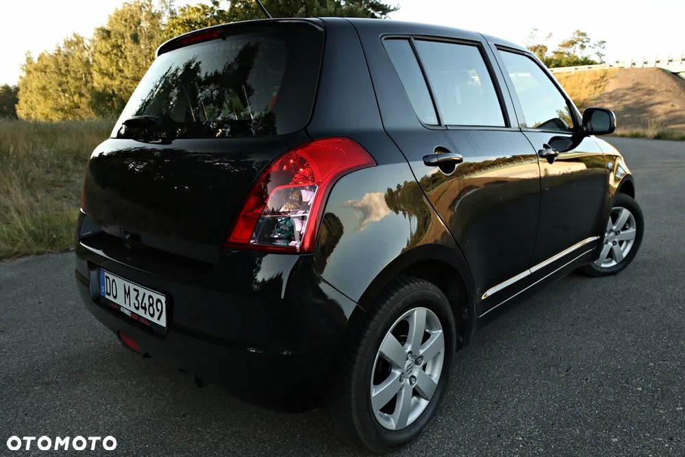 Suzuki Swift 1.3 Comfort - 23