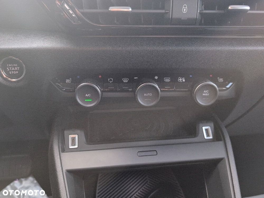 Citroën C4X 1.2 PureTech Max S&S EAT8 - 16